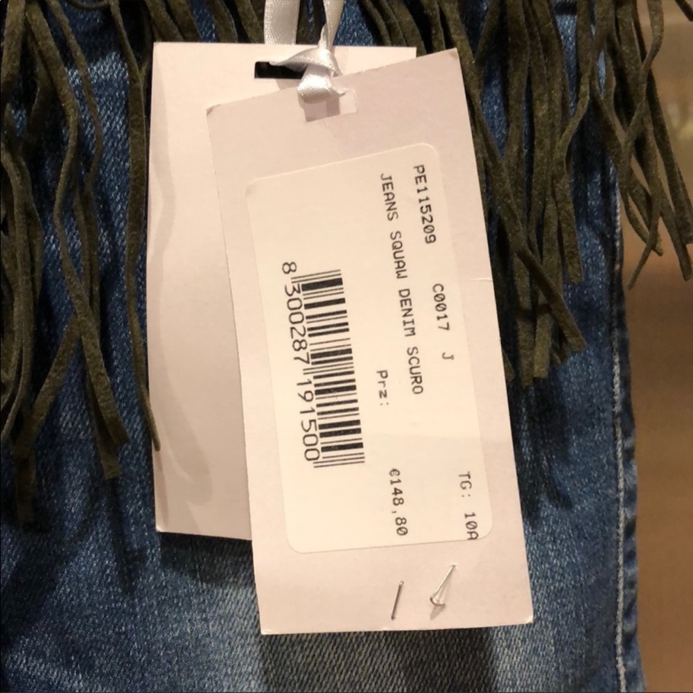 IOIO Jeans - Picture 7 of 8